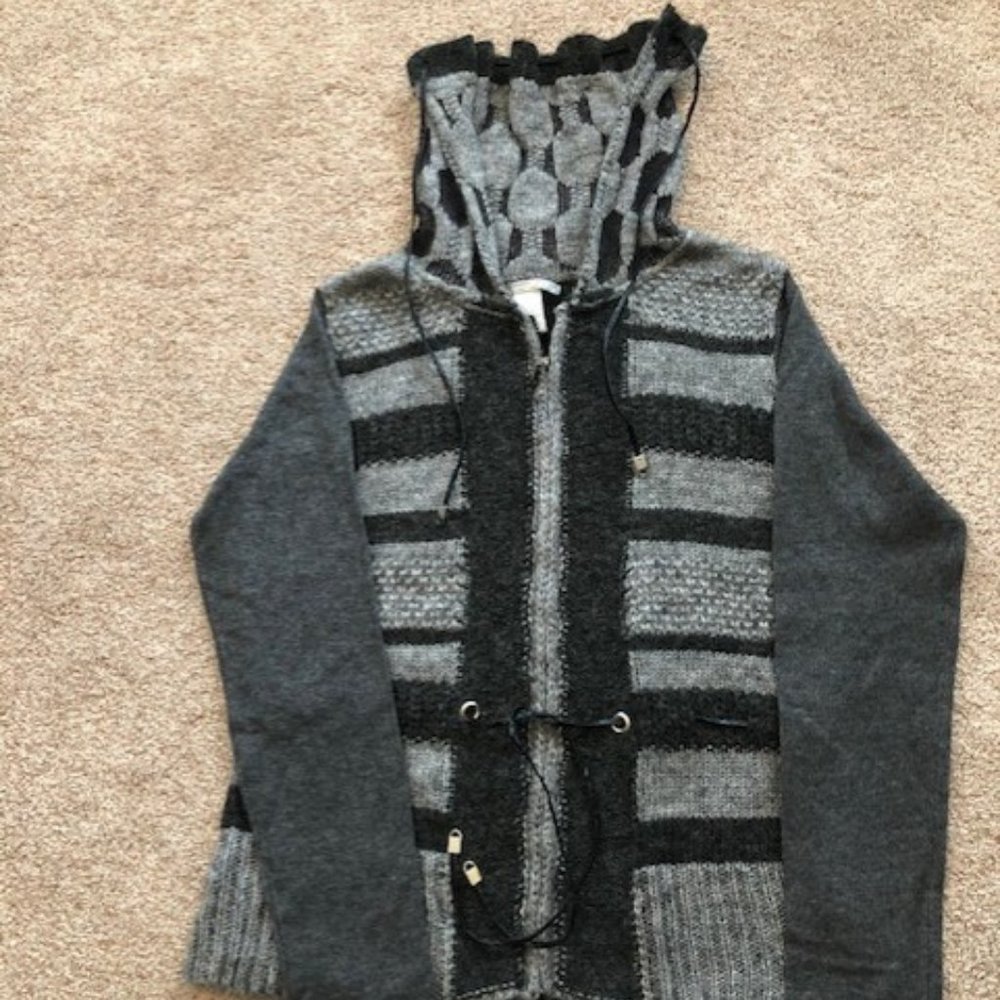 Women's Sweater by Alberto Makali